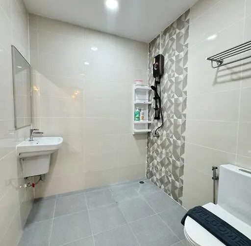 Miq Hk256 5br Mrt Ratchada And Huaikhwang Villa