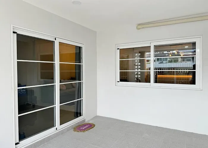 Villa Miq Hk256 5br Mrt Ratchada And Huaikhwang