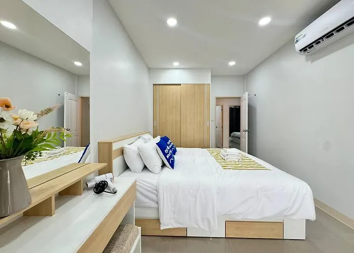 Villa Miq Hk256 5br Mrt Ratchada And Huaikhwang Bangkok